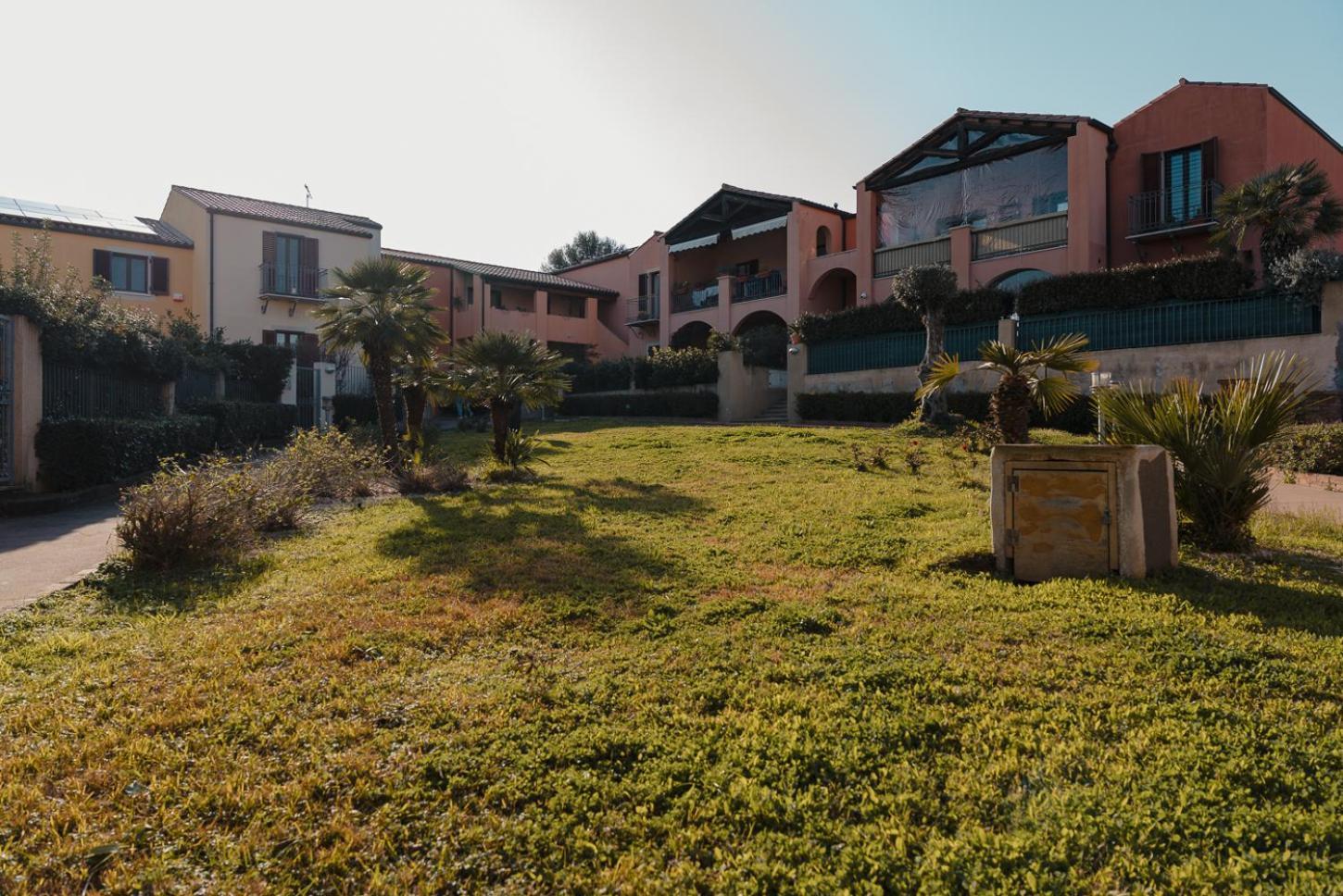 Giaria House *